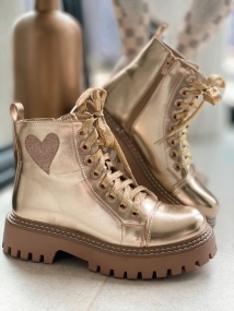 boots gold