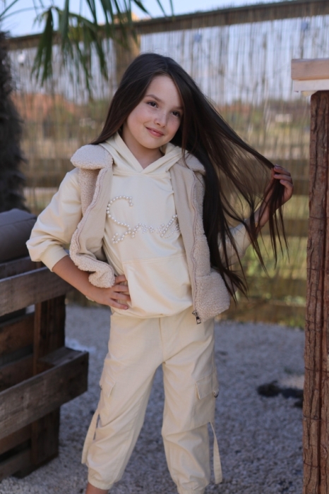 Sweater Creme Smile Creme Peirle