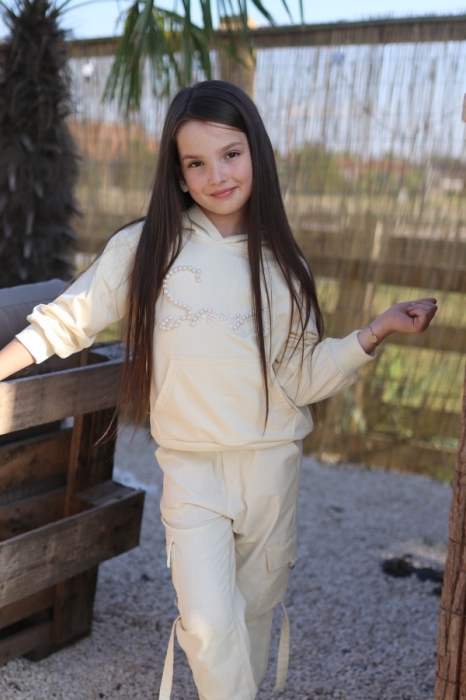 Sweater Creme Smile Creme Peirle