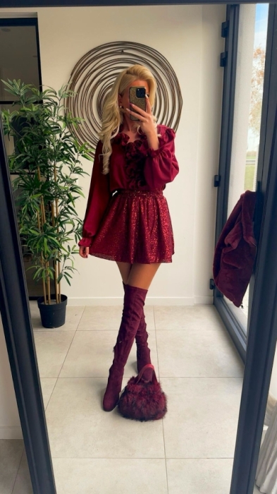 skirt bordeaux palettes