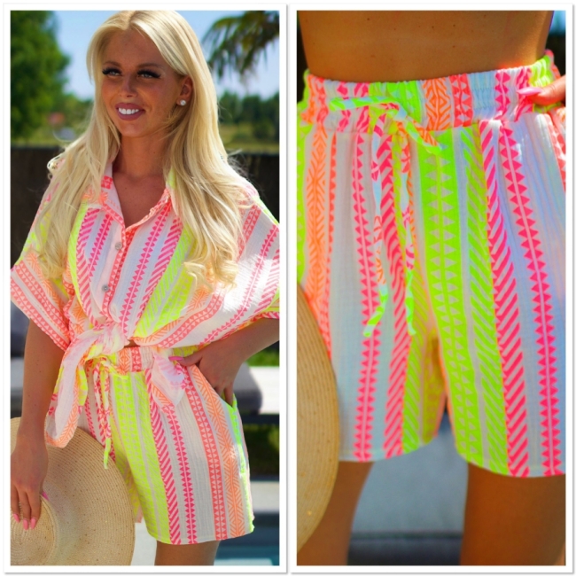 Short multicolor 