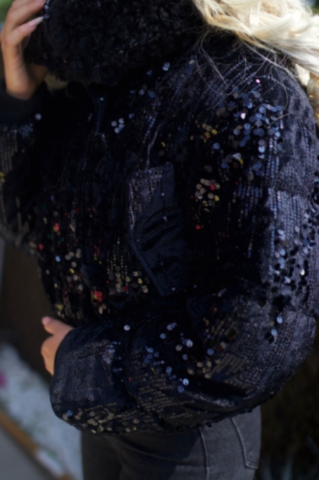 Jas zwart glitter 