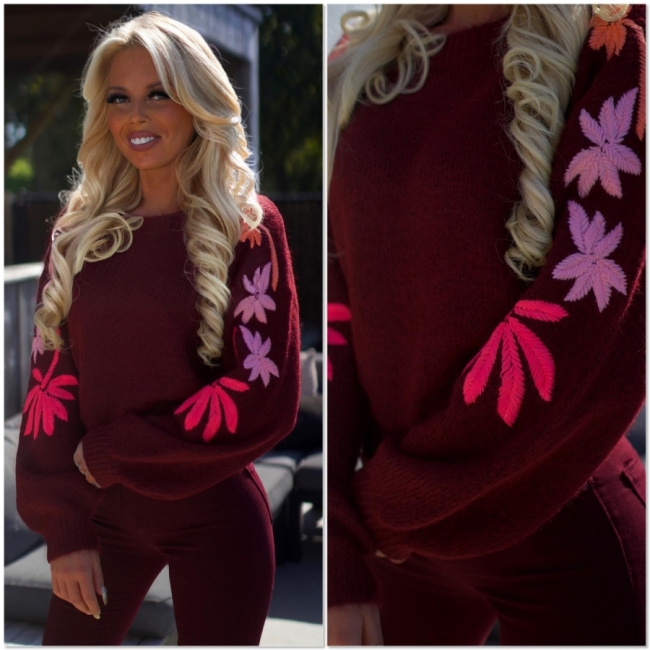 Pull Bordeaux bloemen mouw 
