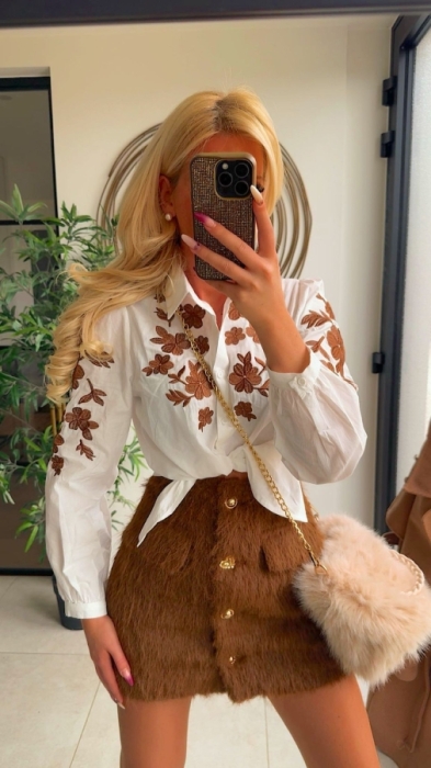 Bloes wit broderie bruin 