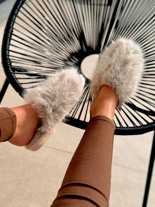 Slipper fluffy beige 