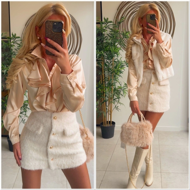 Skirt crème golden button