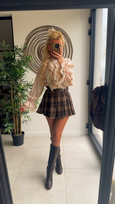 Blouse beige frulle strass buttons 