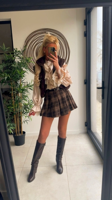 Blouse beige frulle strass buttons 