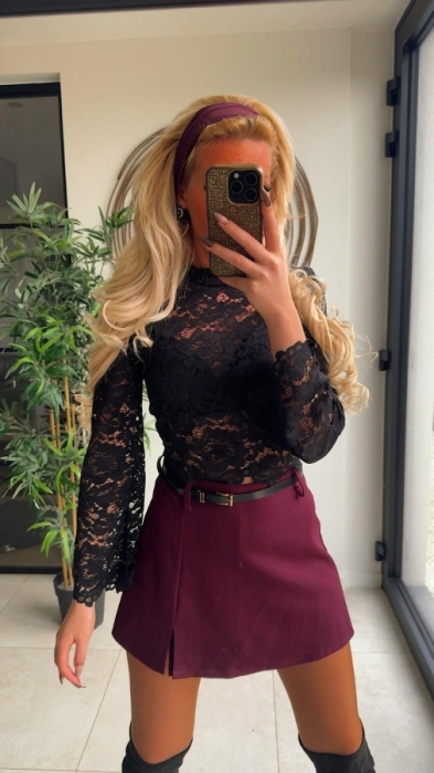 Top blouse short black