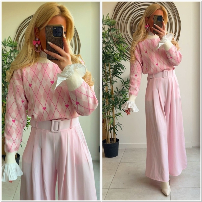 Broek wijd lichtroze