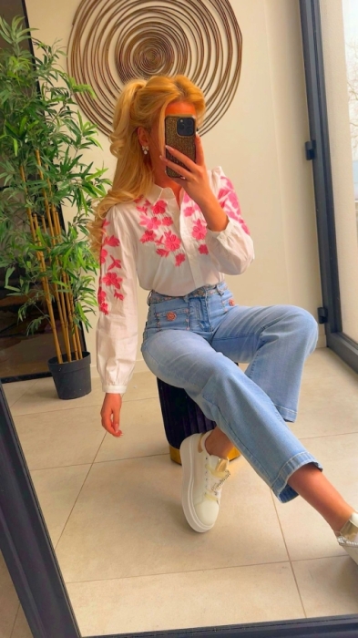 Blouse blanc broderie pink