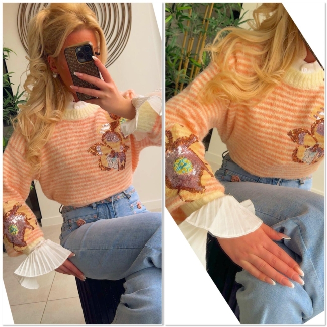 Pull jaune saumon paillettes fleur