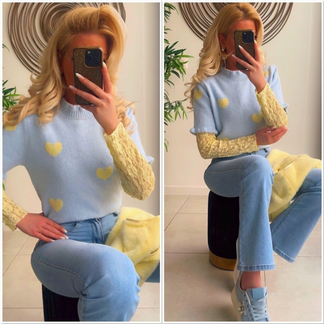 Pull bleu yellow hearts 