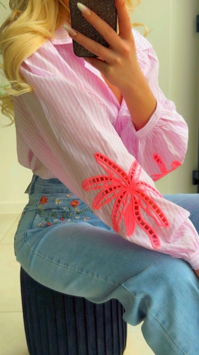 Blouse pink broderie 