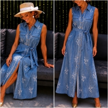 Robe longue bleu broderie 