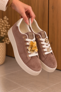 Sneaker taupe & fantasie 