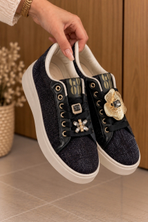 Sneaker noir & fantasie 