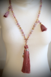 Neckless pink 