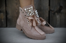 boots taupe peirle