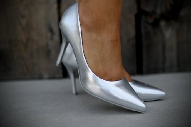 Heels silver